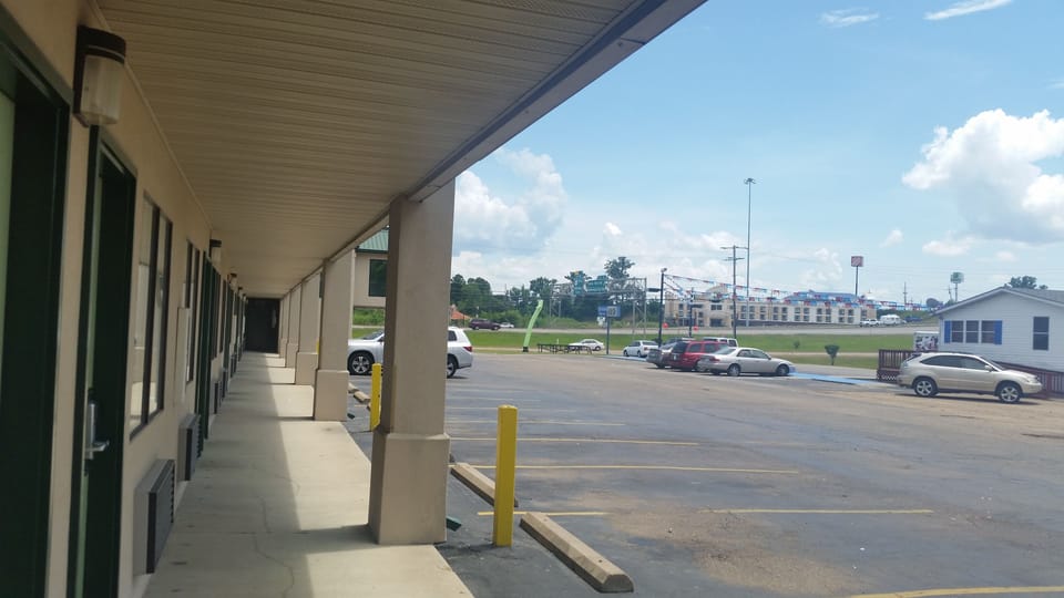 Travel Inn Motel in Vicksburg