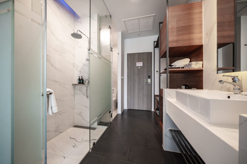 Shower, rainfall showerhead, hair dryer, slippers