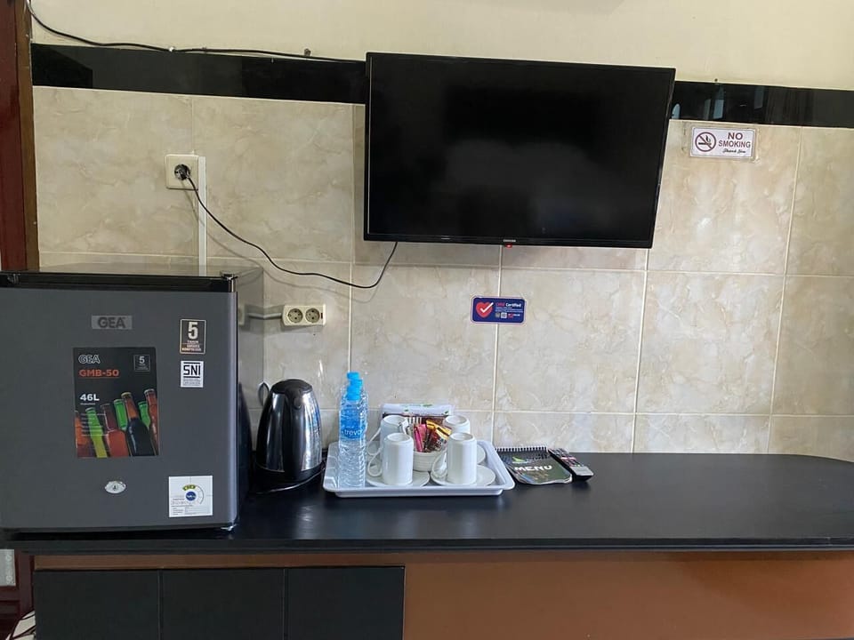Family Room | Room amenity