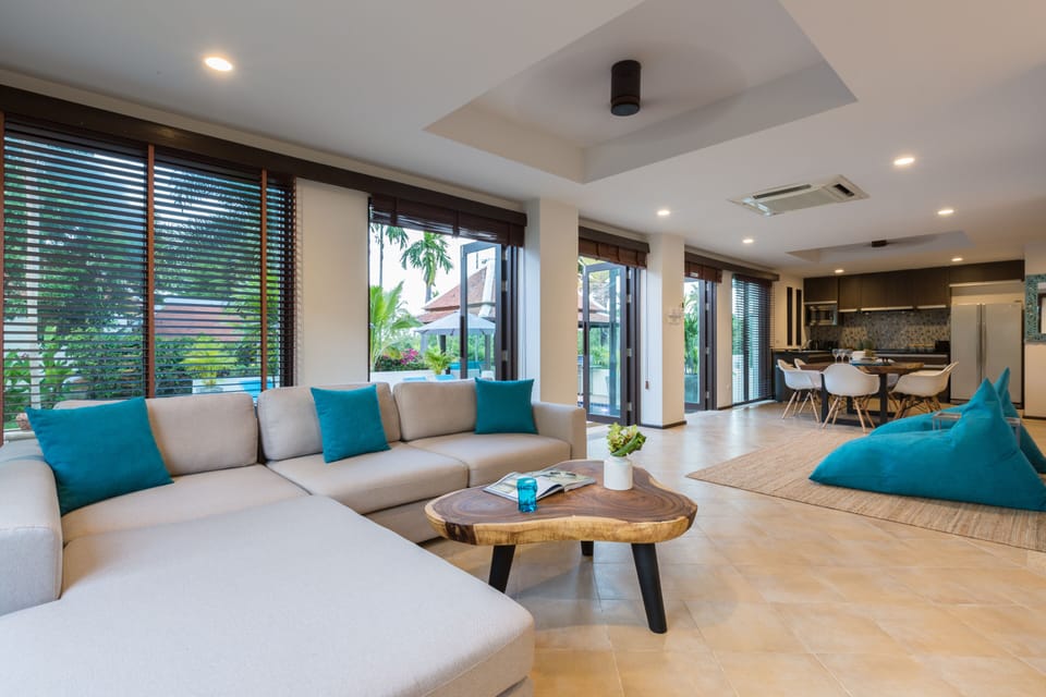 Villa, 3 Bedrooms | Living room | 55-inch flat-screen TV with satellite channels, TV, Netflix