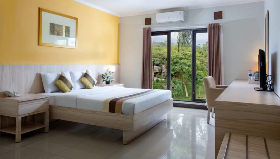 Minibar, soundproofing, free WiFi, bed sheets
