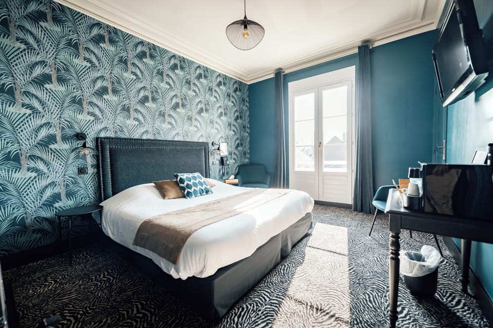 Large Superior Double Room  | Blackout drapes, free WiFi, bed sheets