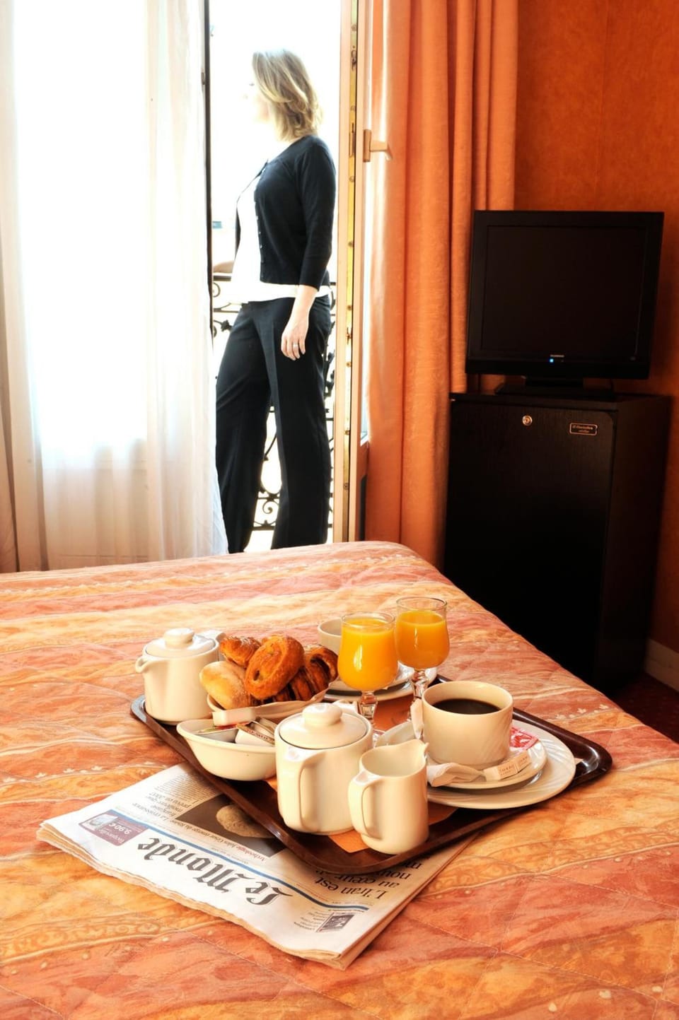 In-room safe, desk, soundproofing, free WiFi