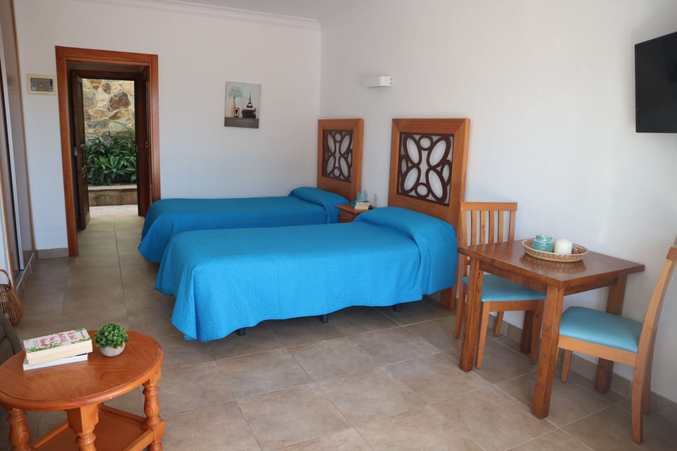 Standard Studio | In-room safe, blackout drapes, free cribs/infant beds, free WiFi