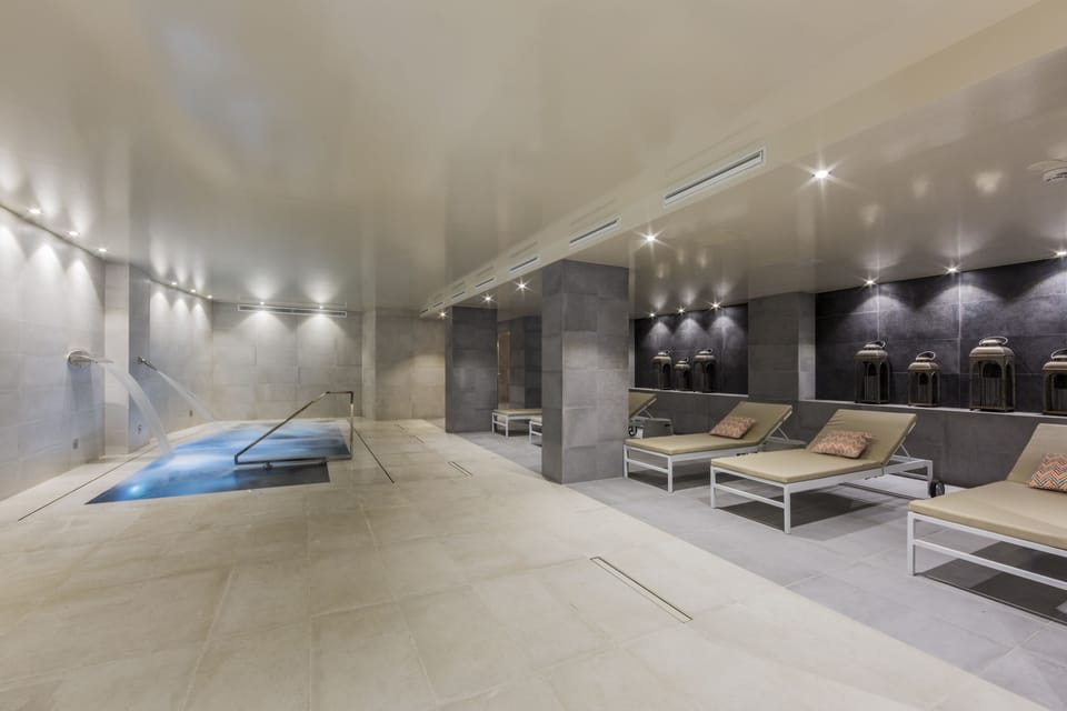Catalonia Granada Hotel Hotel in Granada