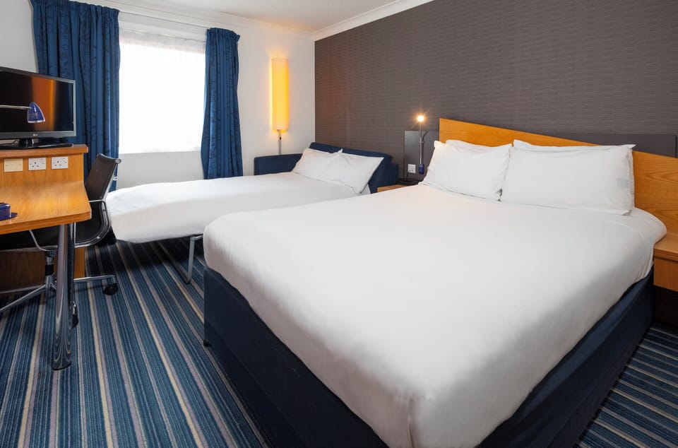 Standard Room, 1 Double Bed with Sofa bed (with Free Hot Breakfast) | Room amenity
