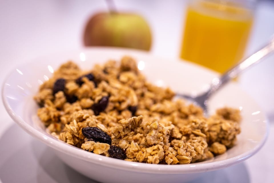 Free daily buffet breakfast