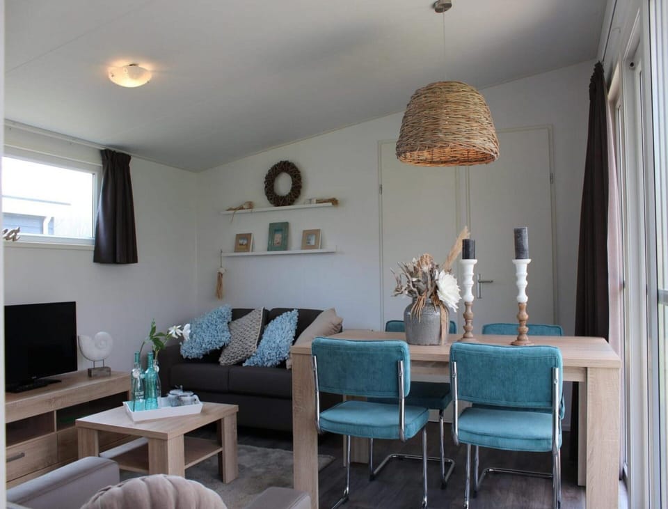 Chalet | Dining