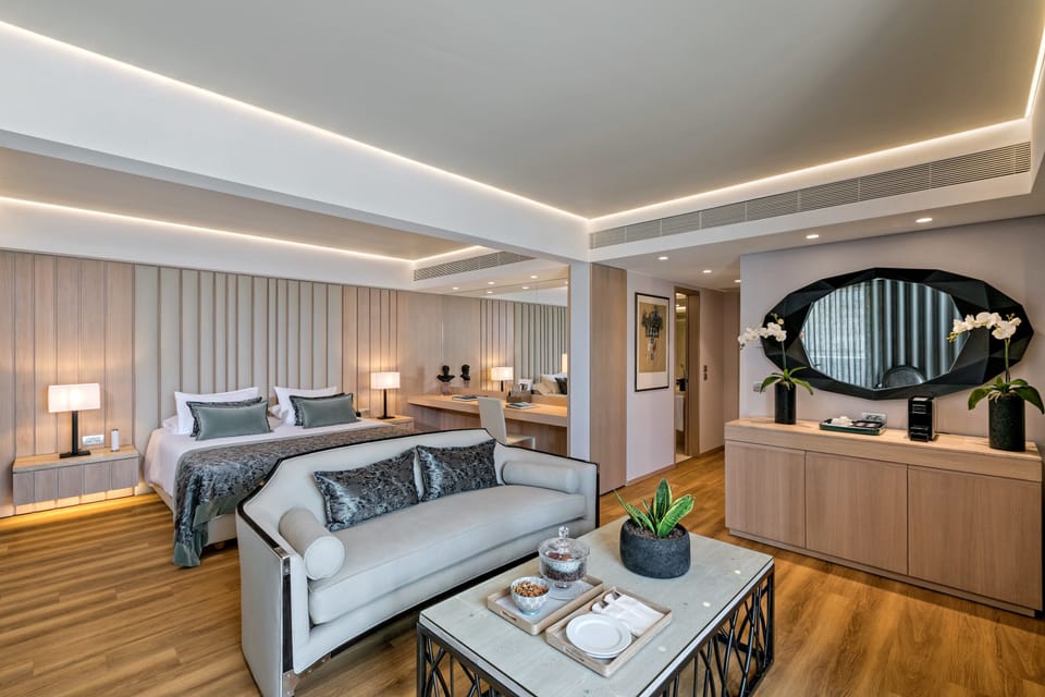 Acropolis Suite, Terrace | Hypo-allergenic bedding, minibar, in-room safe, desk