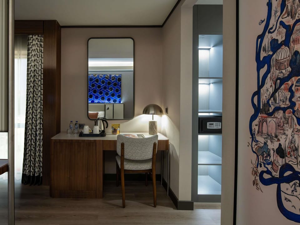 Superior Room, 2 Twin Beds | Down comforters, minibar, in-room safe, desk
