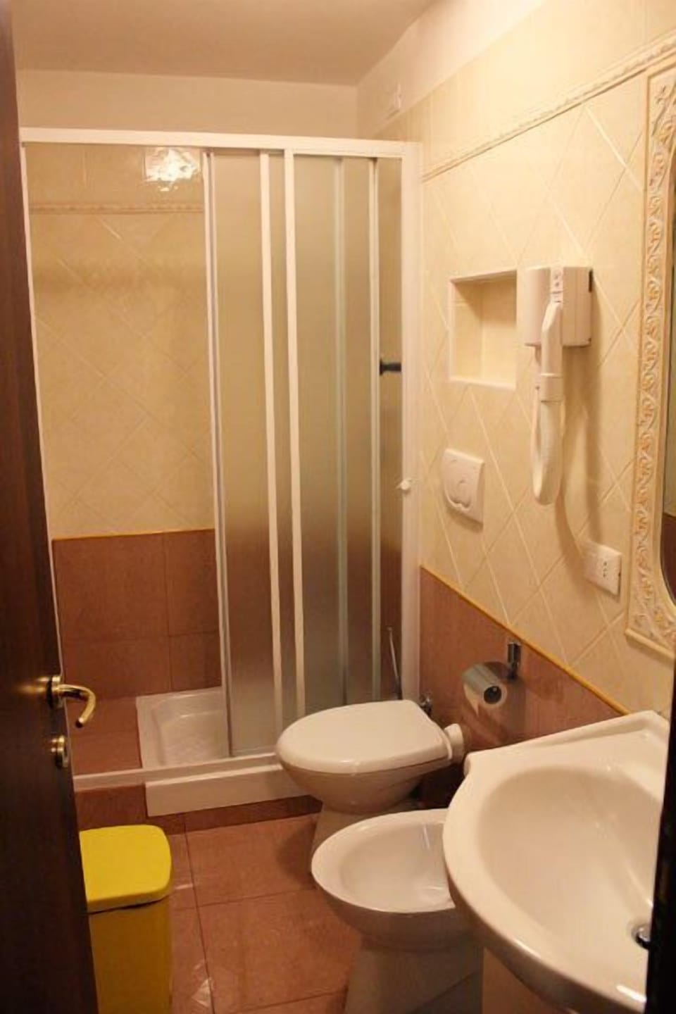 Shower, hair dryer