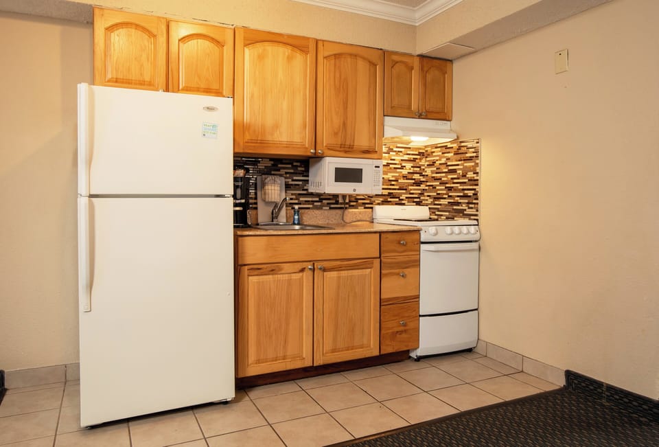 Private kitchenette