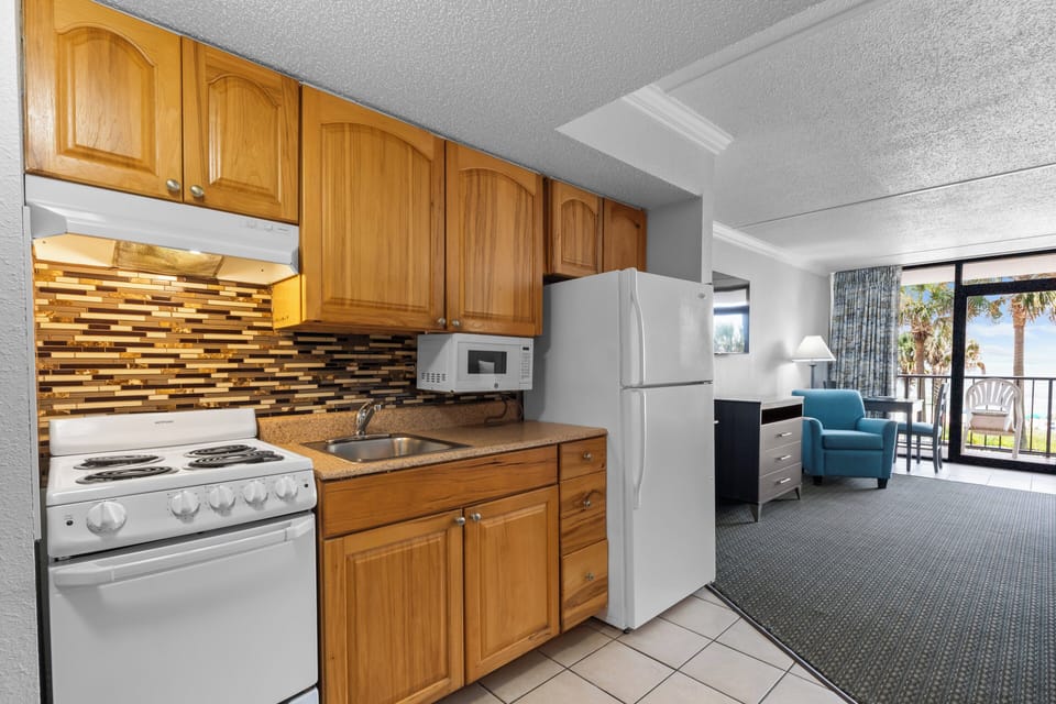 Private kitchenette