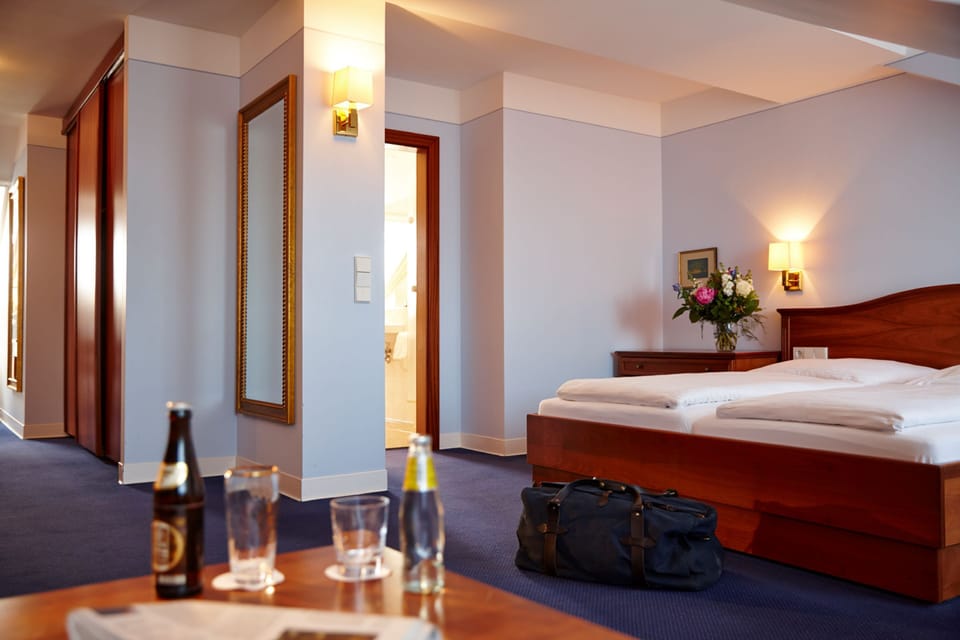 Suite | Premium bedding, minibar, in-room safe, desk