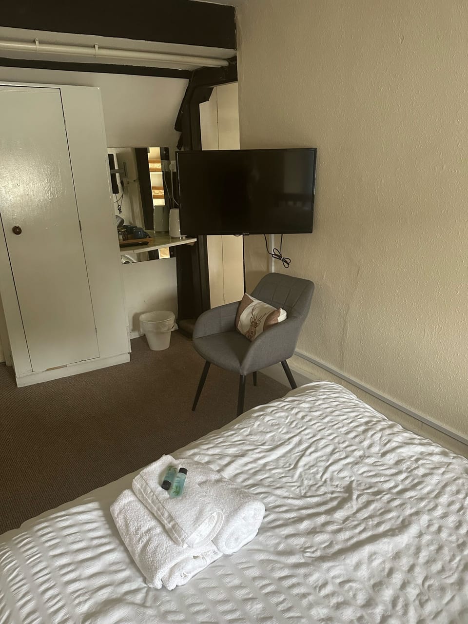 Basic Double Room, Ensuite | 1 bedroom