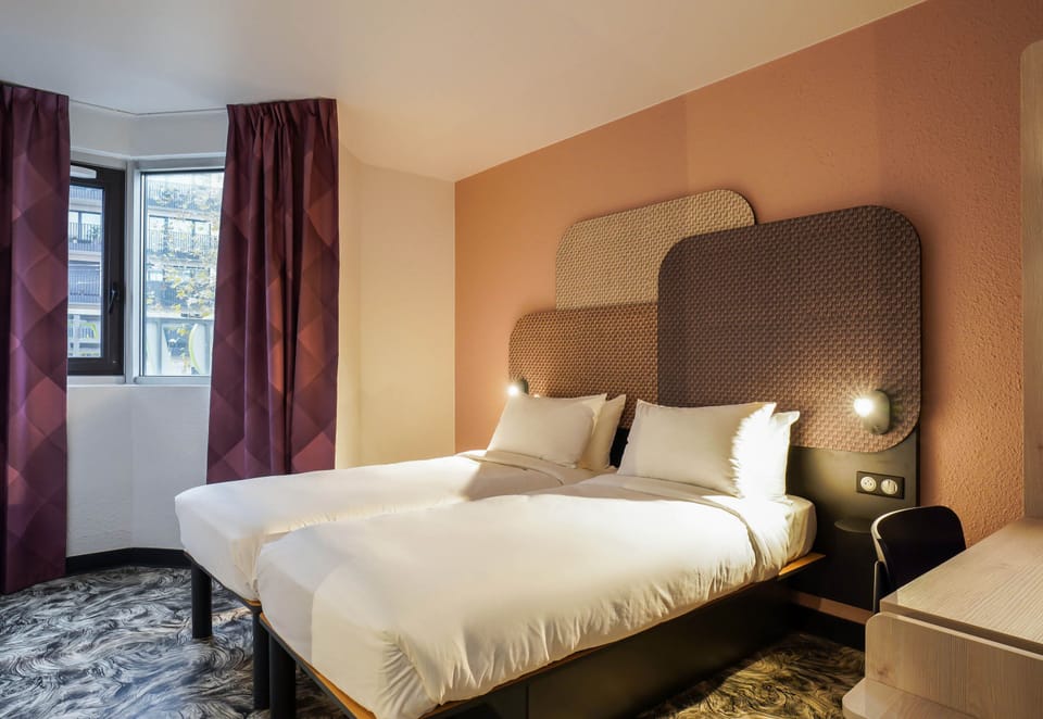 Twin Room | Desk, soundproofing, free WiFi, bed sheets