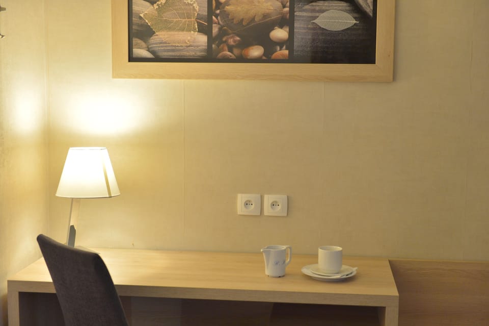 3 bedrooms, minibar, in-room safe, soundproofing