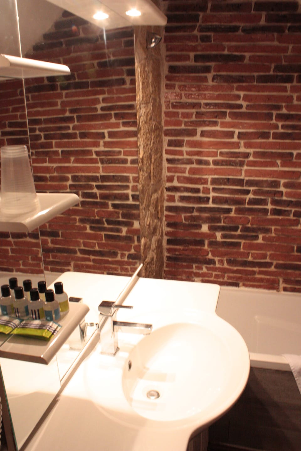 Family Room | Bathroom | Hair dryer, towels
