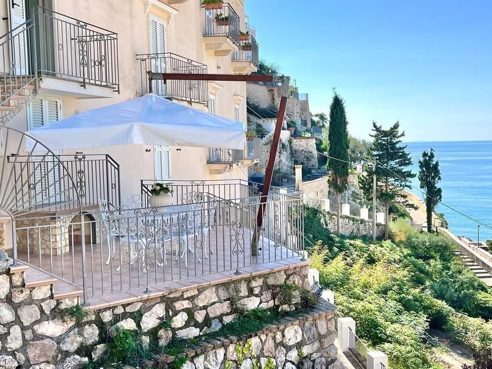 Panoramic Duplex, 2 Bedrooms | Terrace/patio