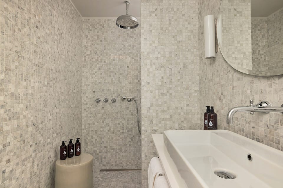 Free toiletries, hair dryer, bathrobes, bidet