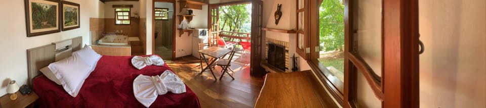 Premium Chalet | Minibar, blackout drapes, free WiFi, bed sheets