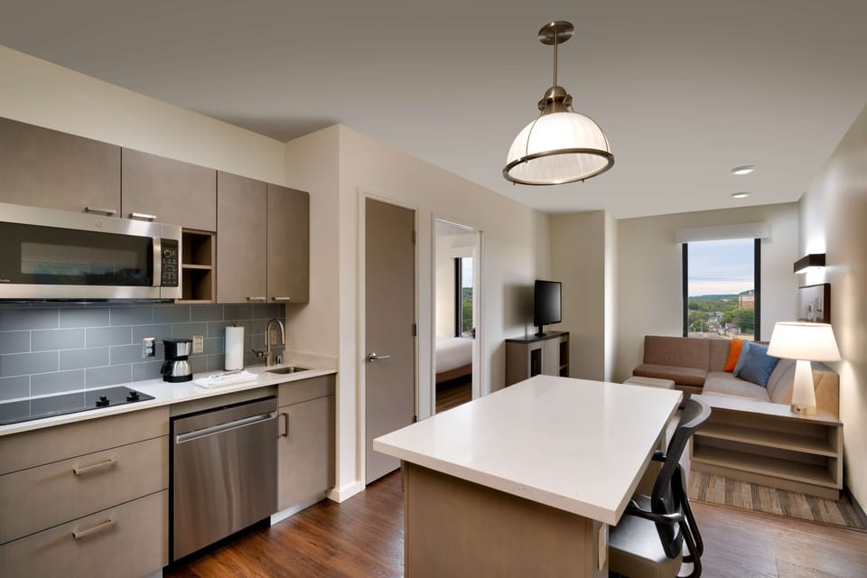 Suite, 1 Bedroom | Premium bedding, individually decorated, individually furnished, desk