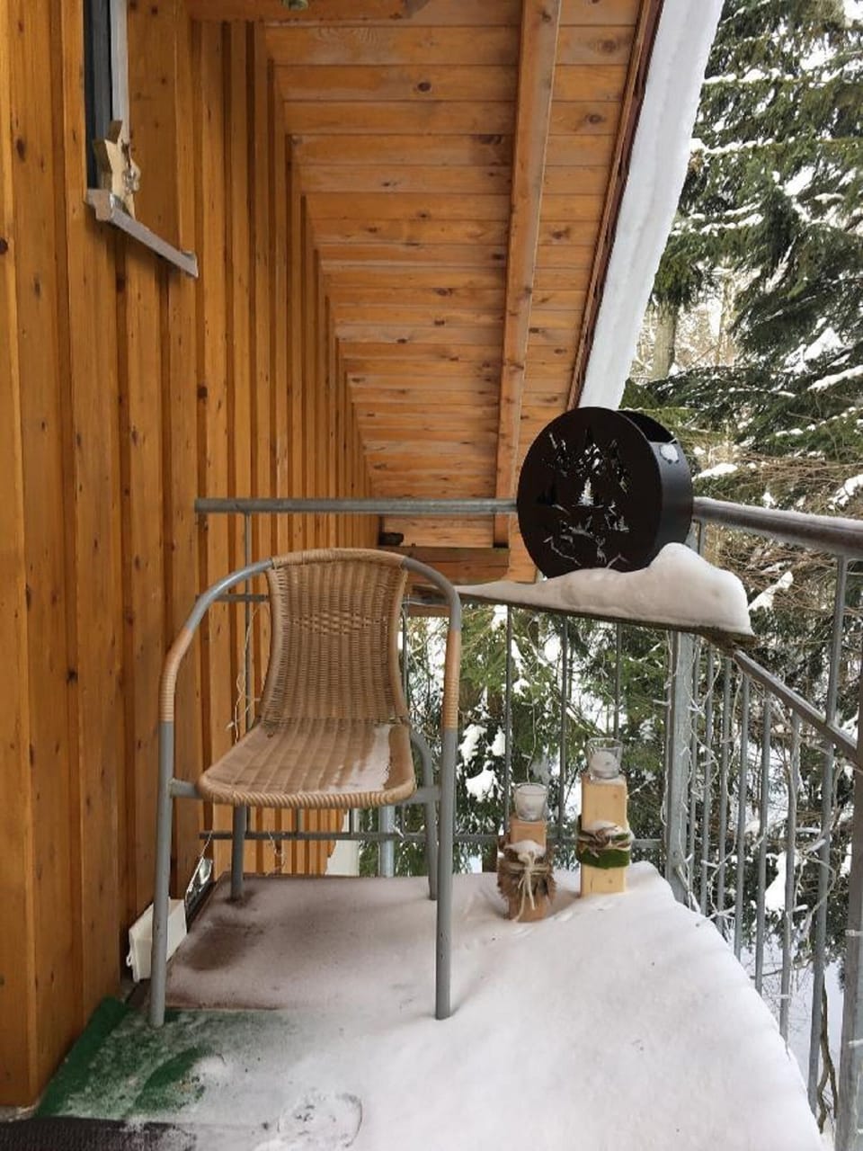 House | Balcony