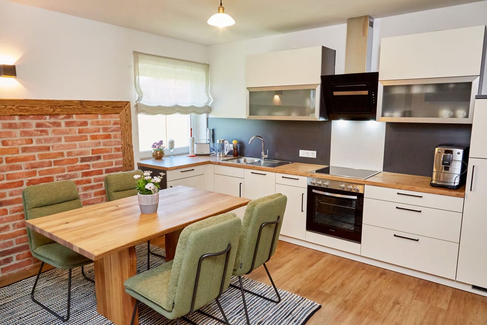 Condo | Private kitchen | Fridge, microwave, oven, stovetop