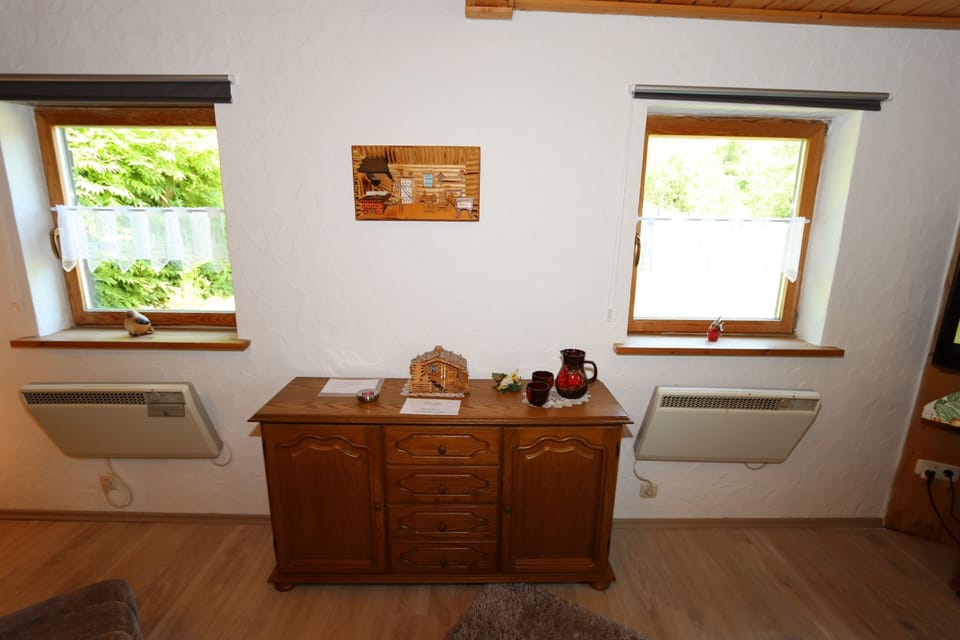 Double Room | Living area | 42-inch TV with satellite channels