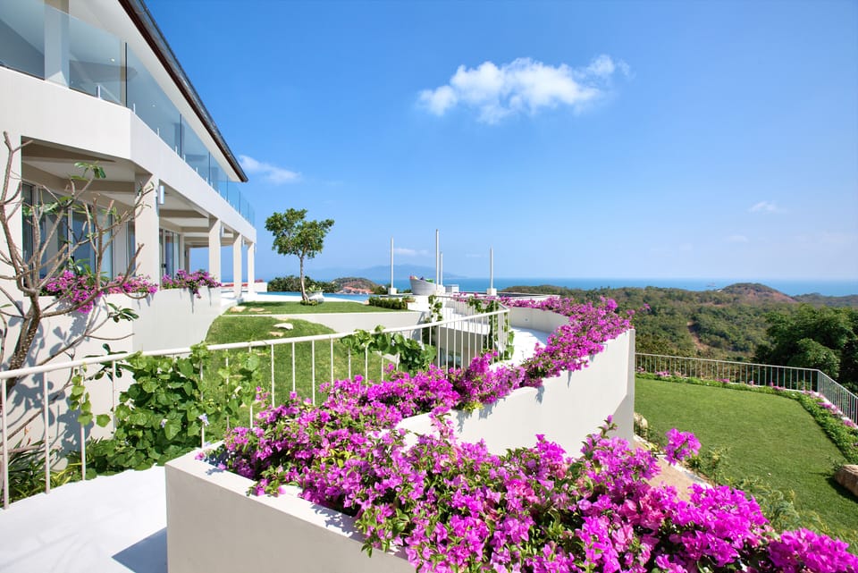 Villa, 6 Bedrooms | Terrace/patio