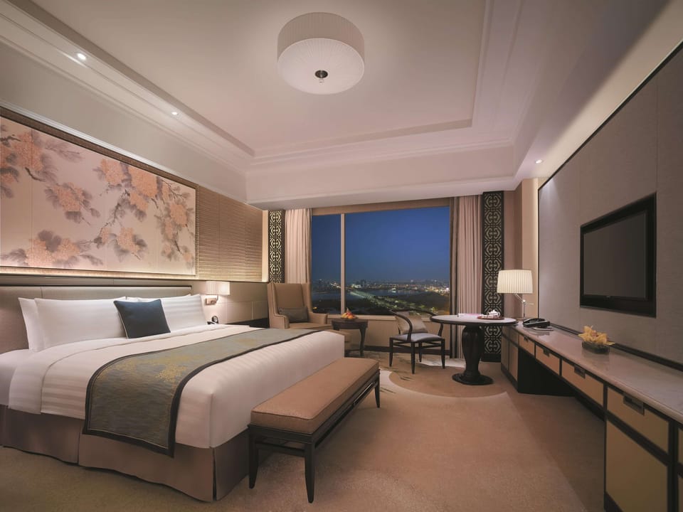 1 bedroom, minibar, in-room safe, desk