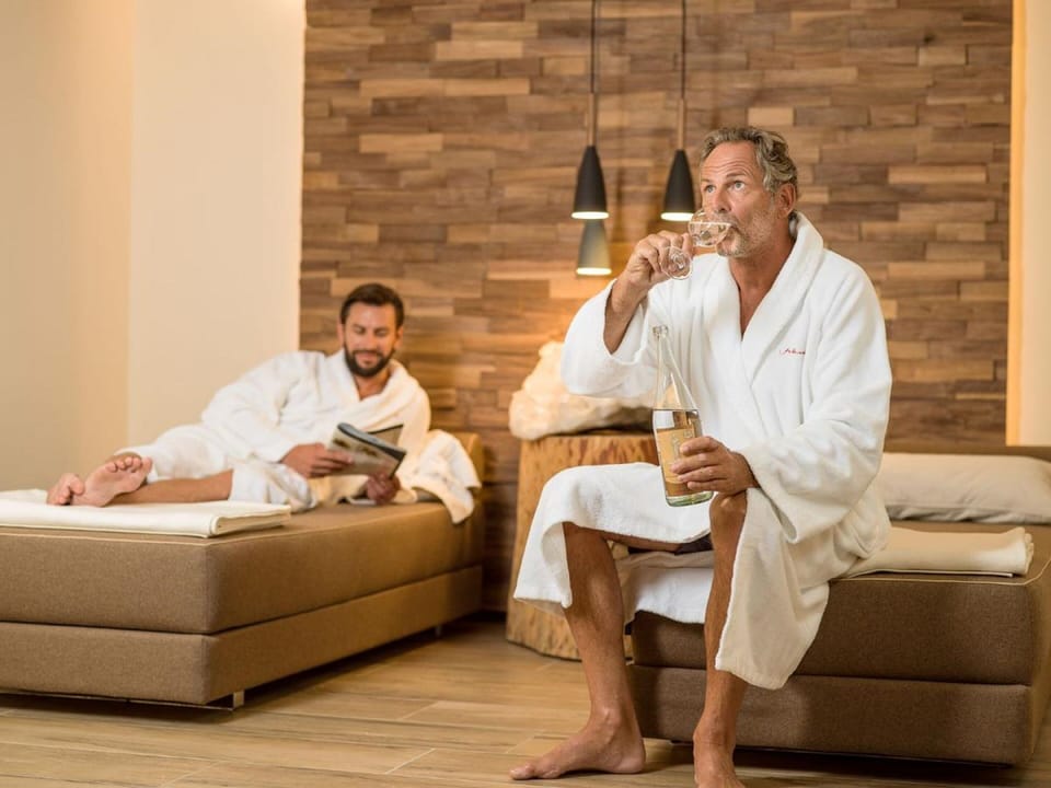 Body treatments, body scrubs, facials, manicures and pedicures