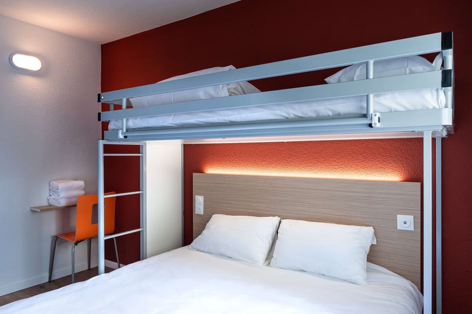 Room, 3 Twin Beds | Blackout drapes, free WiFi, bed sheets, wheelchair access