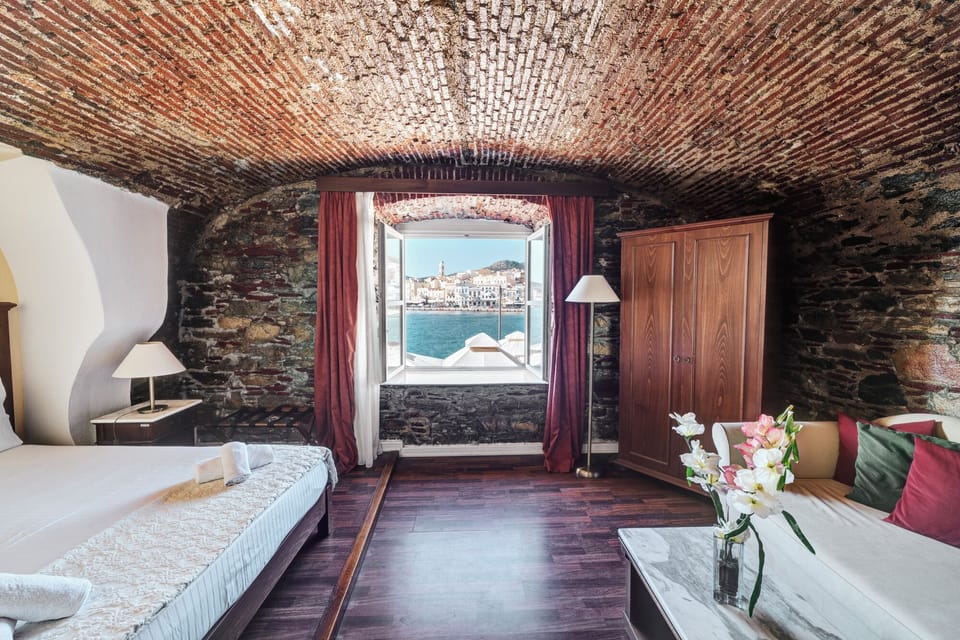 Romantic Triple Room, Sea View | Premium bedding, individually furnished, desk, laptop workspace