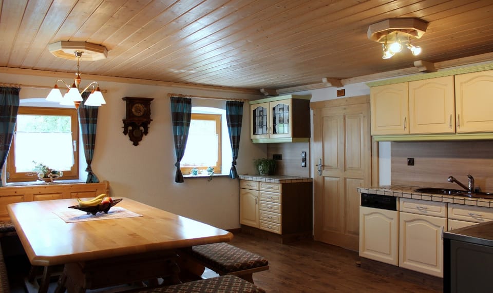 Apartment | In-room dining
