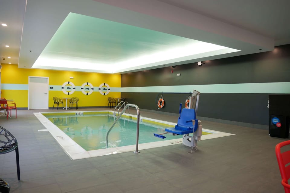 Indoor pool, open 7:00 AM to 10:00 PM, sun loungers