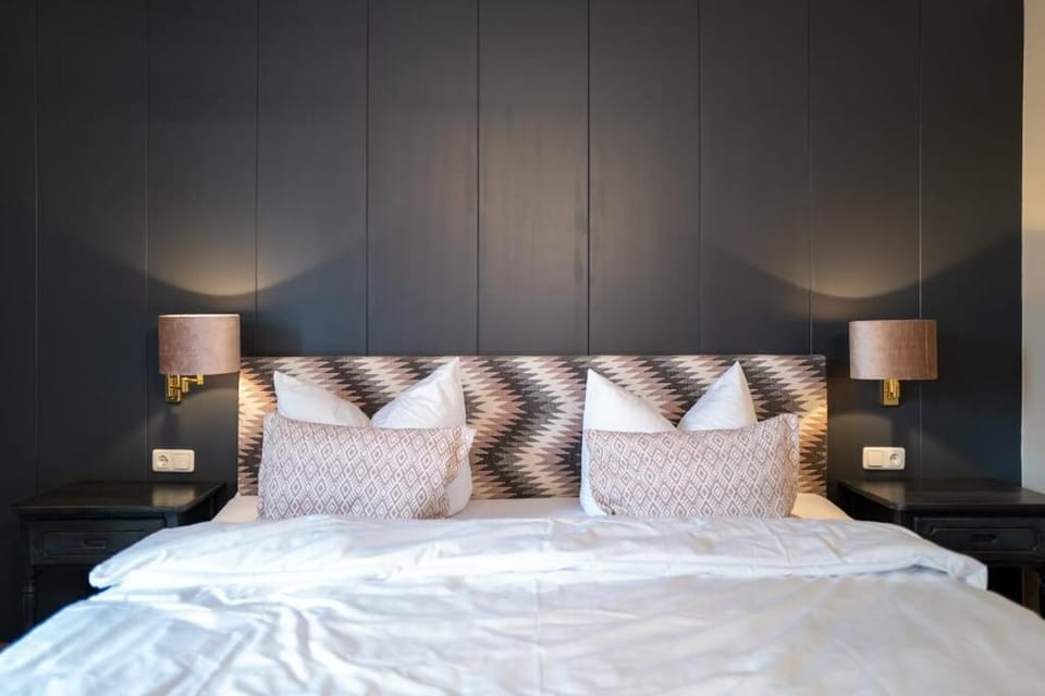 Basic Double Room | Individually furnished, desk, laptop workspace, free WiFi