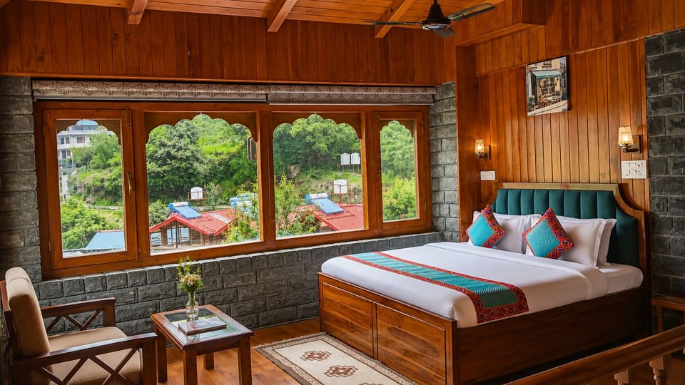 Family Duplex, Mountain View | Premium bedding, down comforters, pillowtop beds, in-room safe
