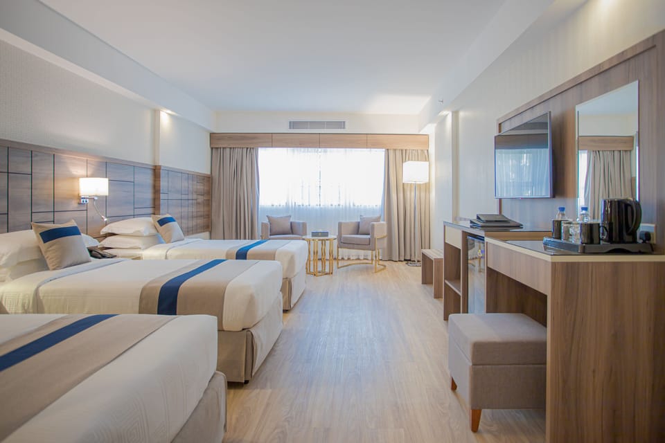 Premium bedding, minibar, in-room safe, desk