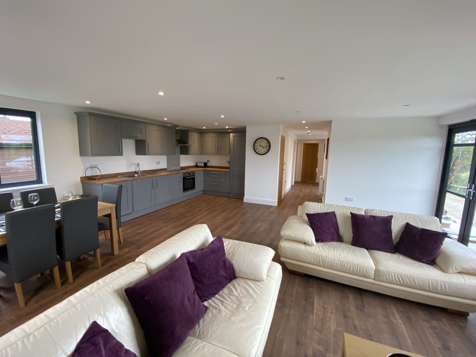 Family Cottage, Private Bathroom (Blackberry) | Lounge