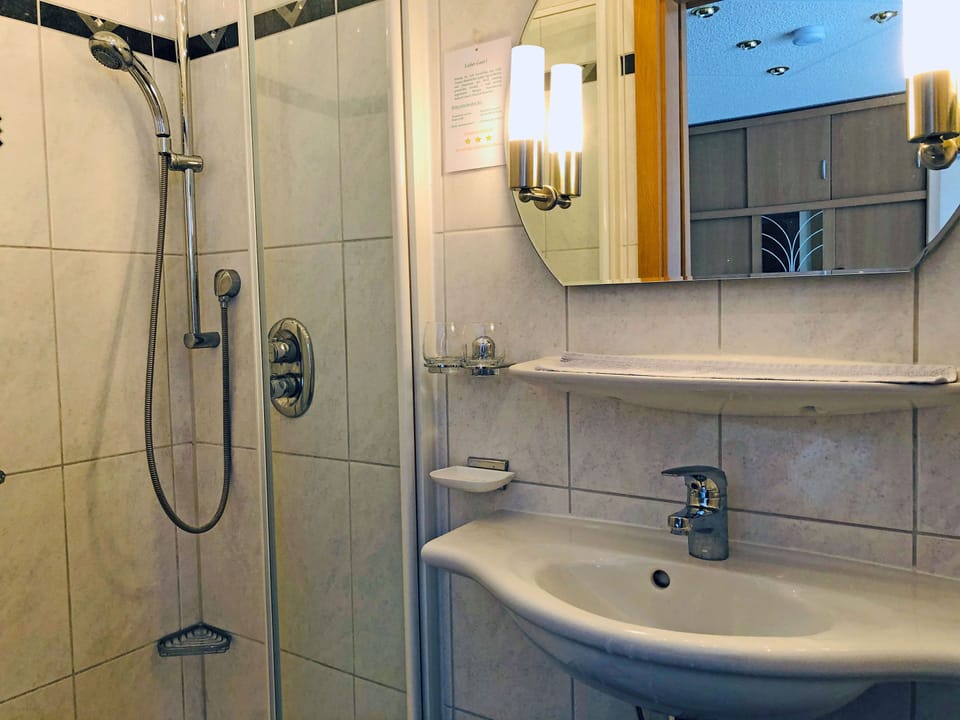 Double Room | Bathroom | Hair dryer, towels