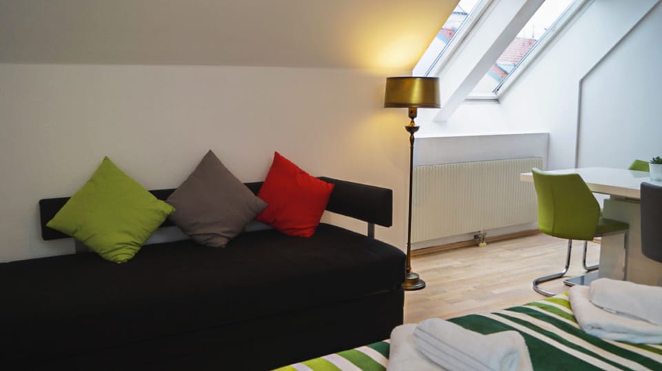 Apartment | Living area | Flat-screen TV, Netflix, streaming services
