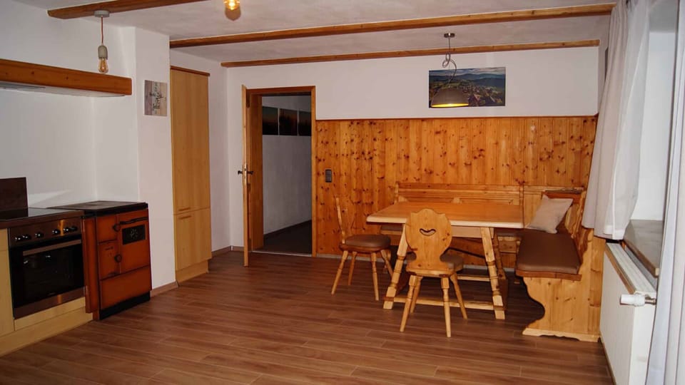 Apartment | In-room dining