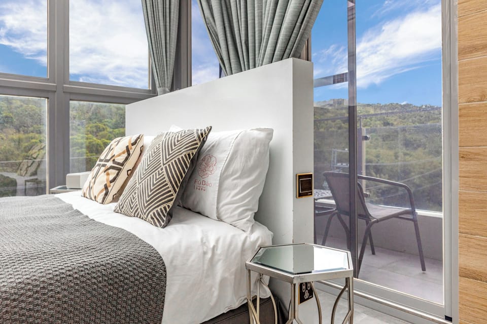 Deluxe Double Room, Balcony | Free WiFi, bed sheets