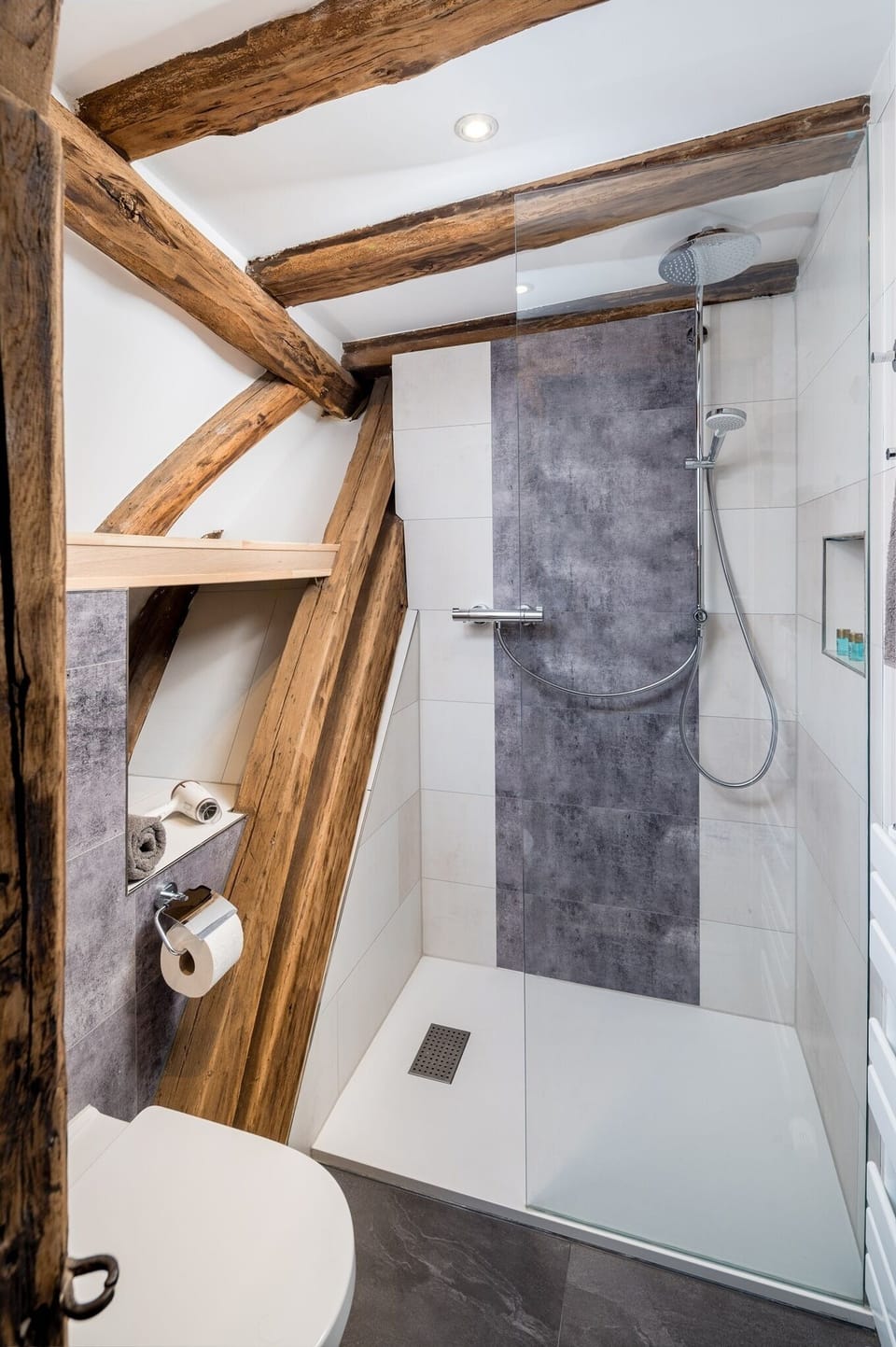 Double Room | Bathroom | Shower, hair dryer, towels