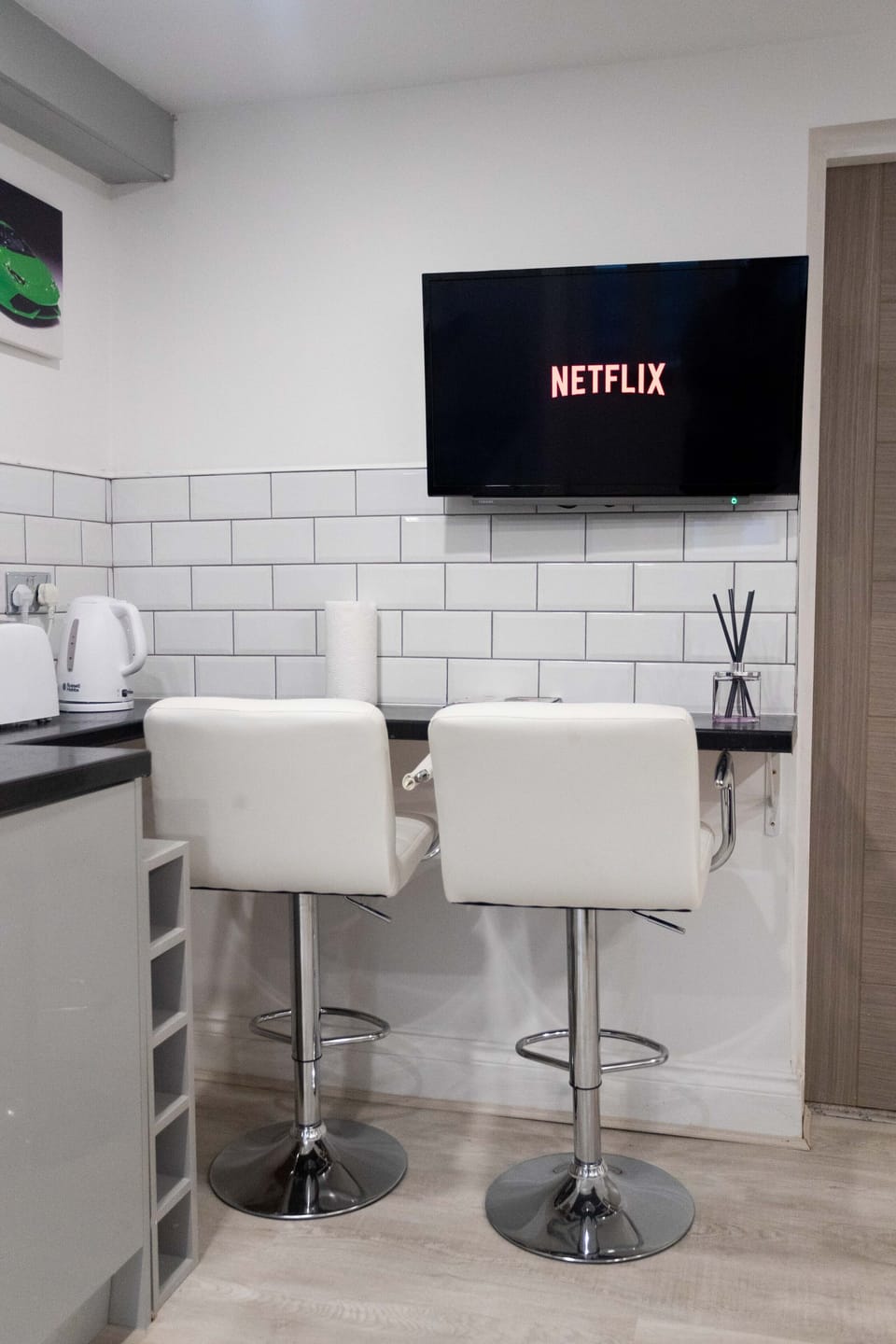 Luxury Apartment, Ensuite (1 bedroom Luxury Apartmen) | Shared kitchen
