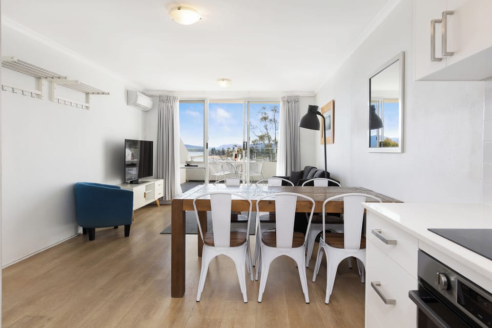 Apartment, 2 Bedrooms | Living area | TV