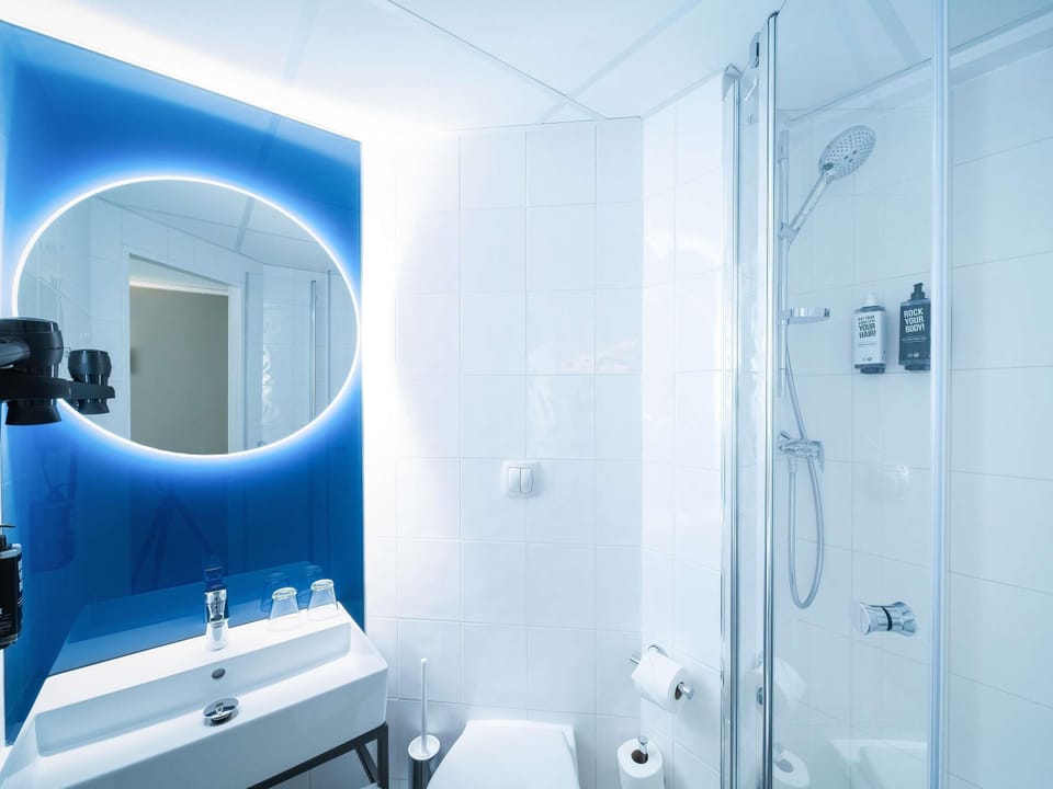 In-room safe, desk, soundproofing, iron/ironing board