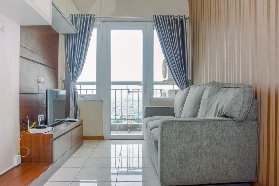 Room | Living room | TV