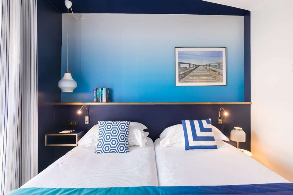 In-room safe, desk, blackout drapes, soundproofing
